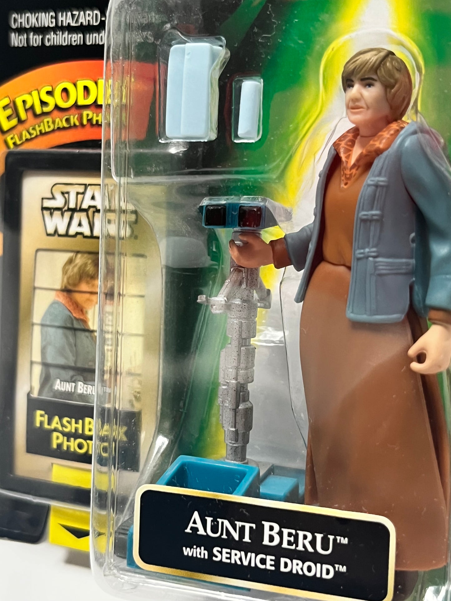 Star Wars Power Of The Force Flashback Aunt Beru Action Figure