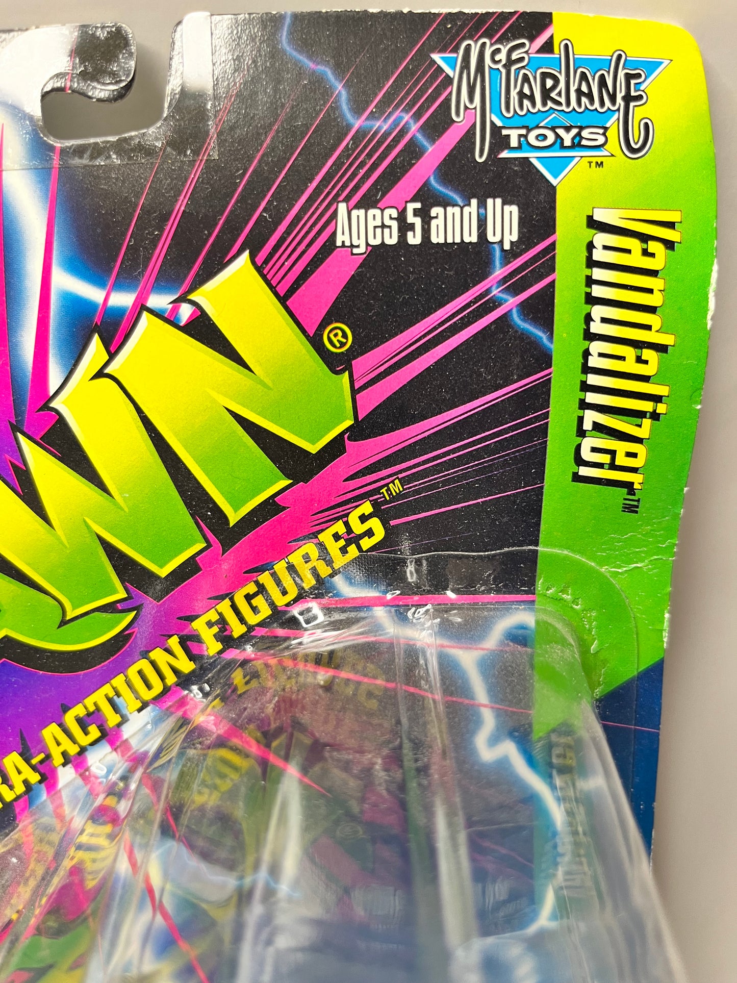 Spawn Vandalizer (Black) Ultra Action Figure Series 5