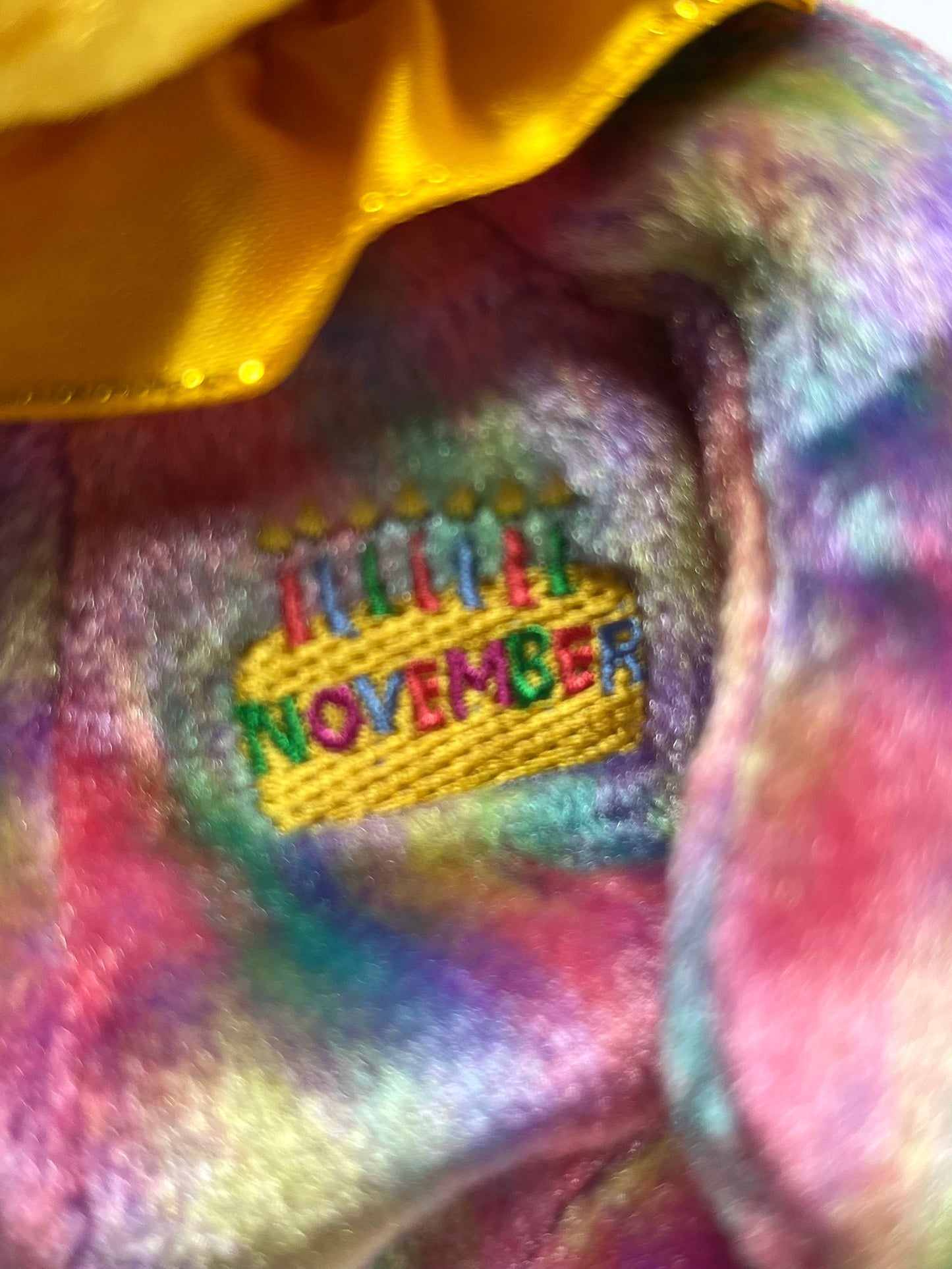 Ty Beanie Babies “November” The Birthday Bear, October 1 2001