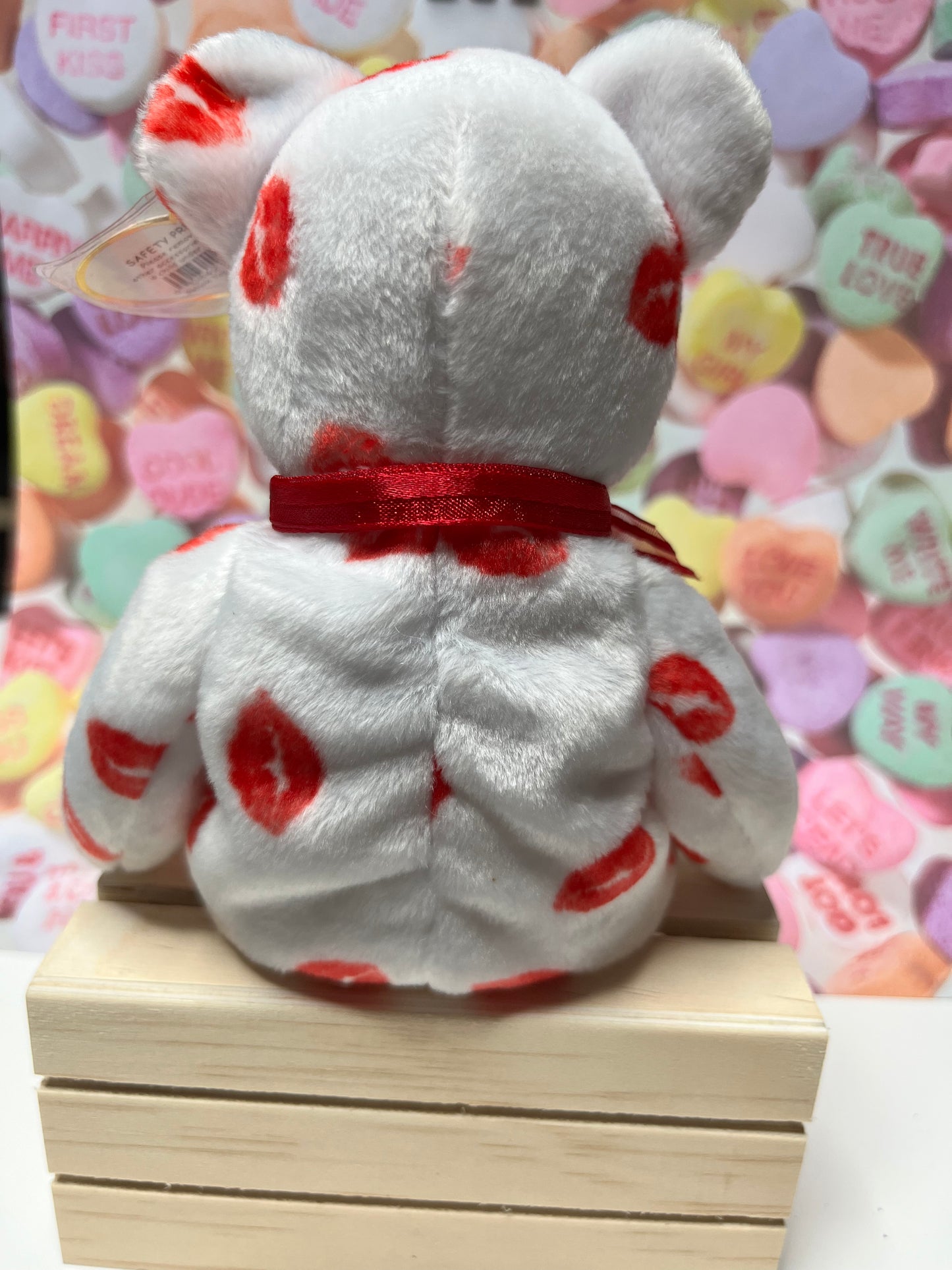 Ty Beanie Babies “Smooch” The Bear, February 14 2000