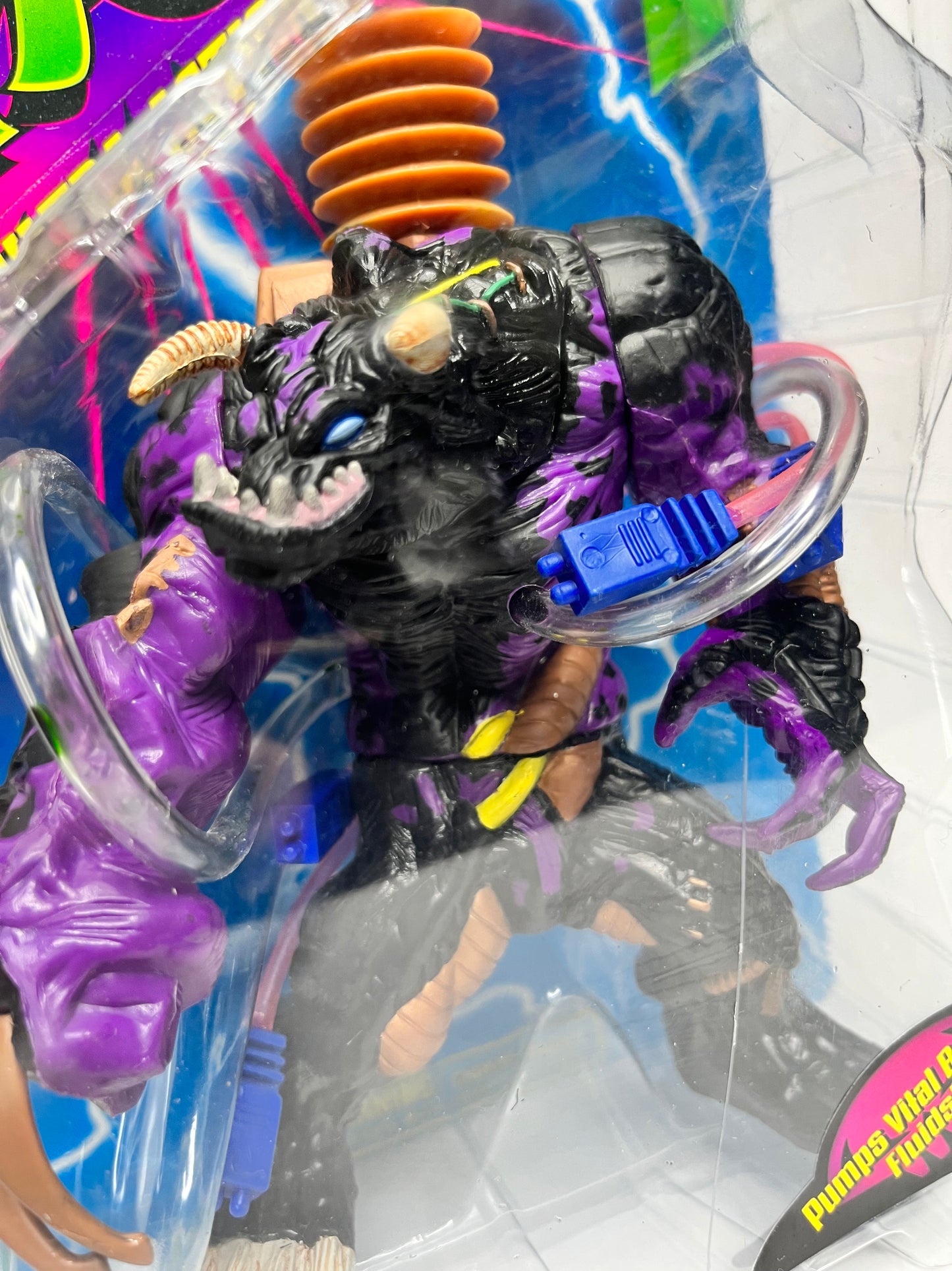 Spawn Tremor II (purple) Ultra Action Figure